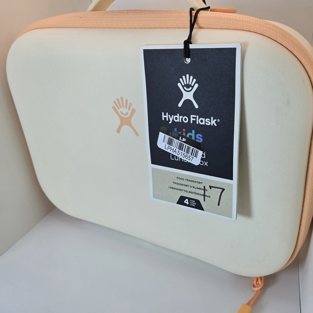 Hydro Flask Kids Lunch Box in Cream and Orange